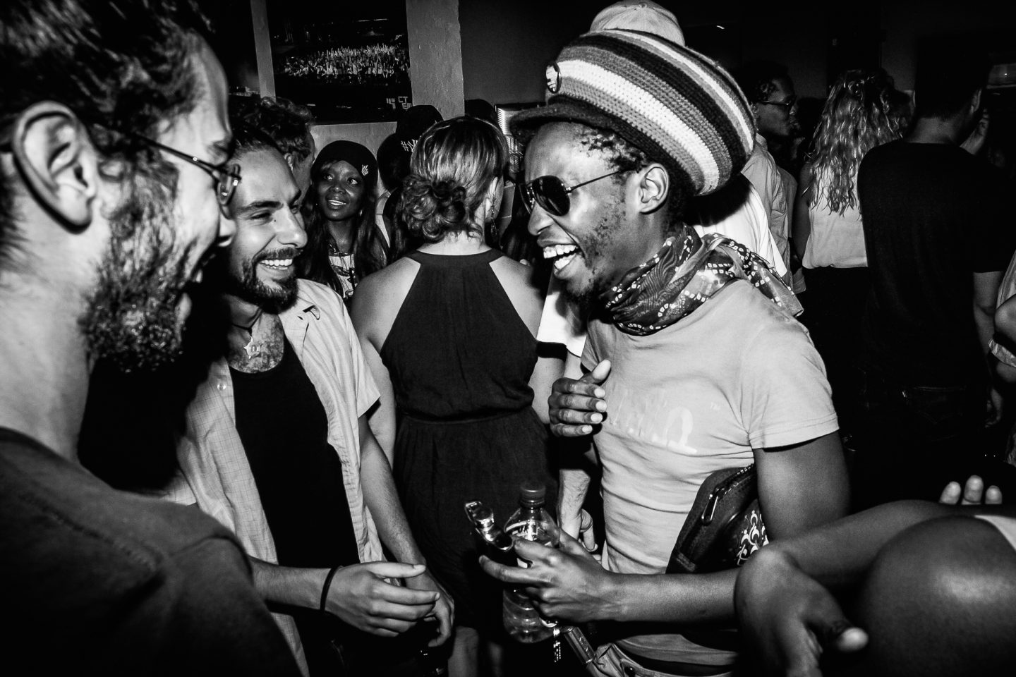Dj Mighty and some friends having a chat.